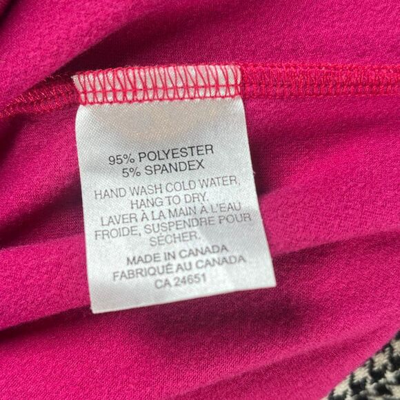 Vintage J Jodi Houndstooth Wool Cape Jacket and Skirt Set with Fuchsia Mock Neck - Picture 15 of 16